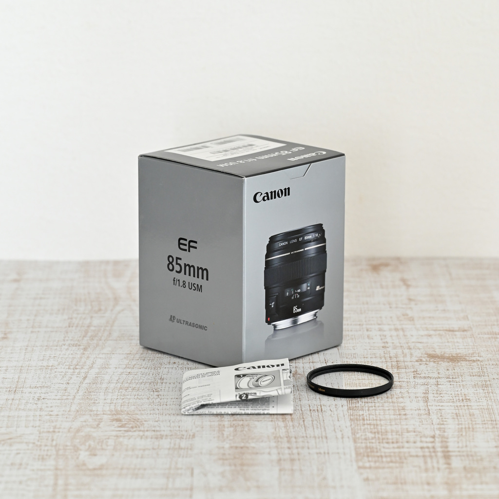 Canon EF85mm F1.8 USM Canon EF85mm F1.8 USM