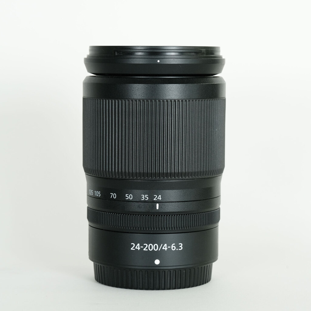 Nikon NIKKOR Z 24-200mm f/4-6.3 VR Nikon NIKKOR Z 24-200mm f/4-6.3 VR