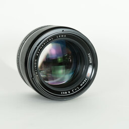 FUJIFILM XF56mmF1.2 R FUJIFILM XF56mmF1.2 R