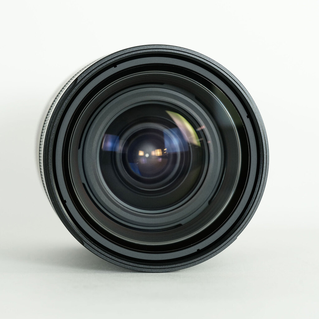 SONY Vario-Sonnar T* 24-70mm F2.8 ZA SSM SAL2470Z SONY Vario-Sonnar T* 24-70mm F2.8 ZA SSM SAL2470Z