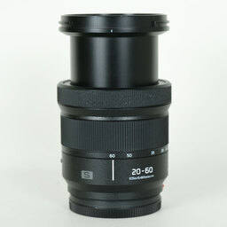 Panasonic LUMIX S 20-60mm F3.5-5.6 Panasonic LUMIX S 20-60mm F3.5-5.6