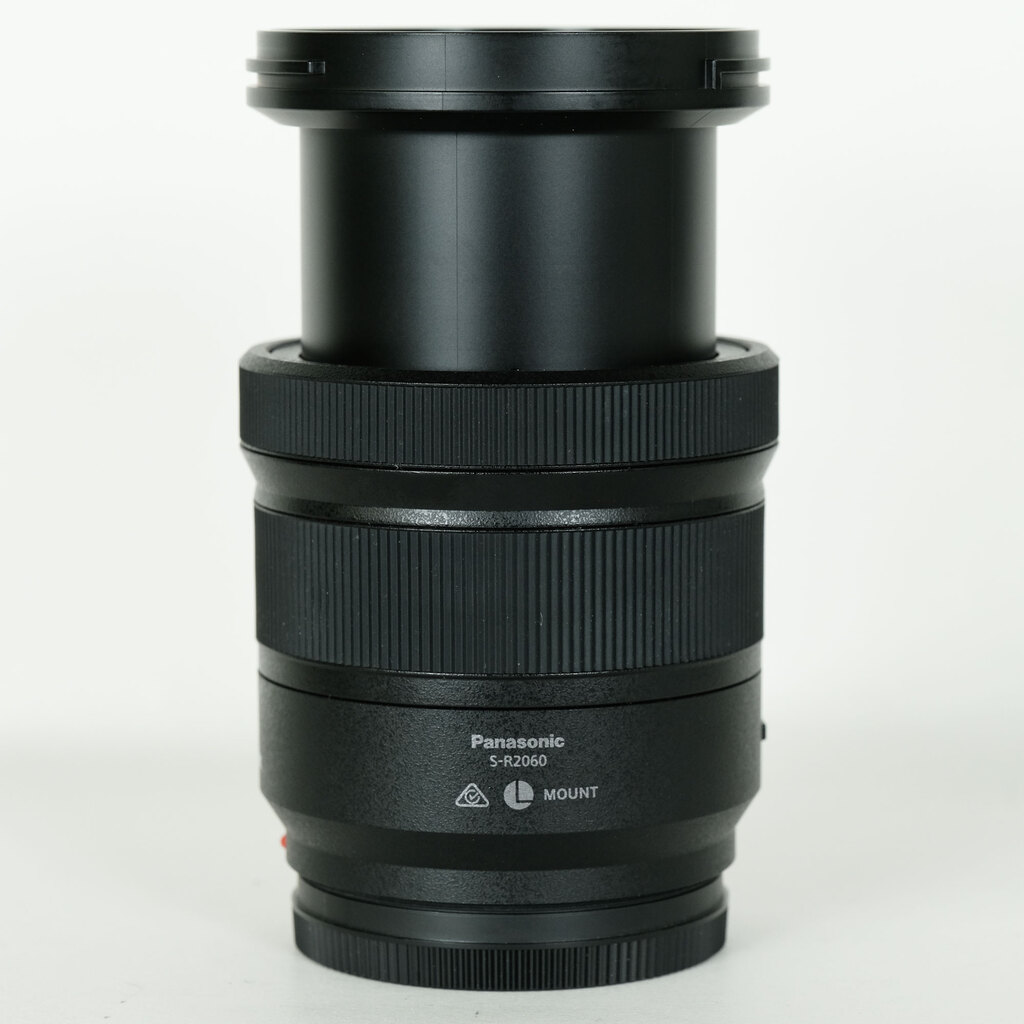 Panasonic LUMIX S 20-60mm F3.5-5.6 Panasonic LUMIX S 20-60mm F3.5-5.6