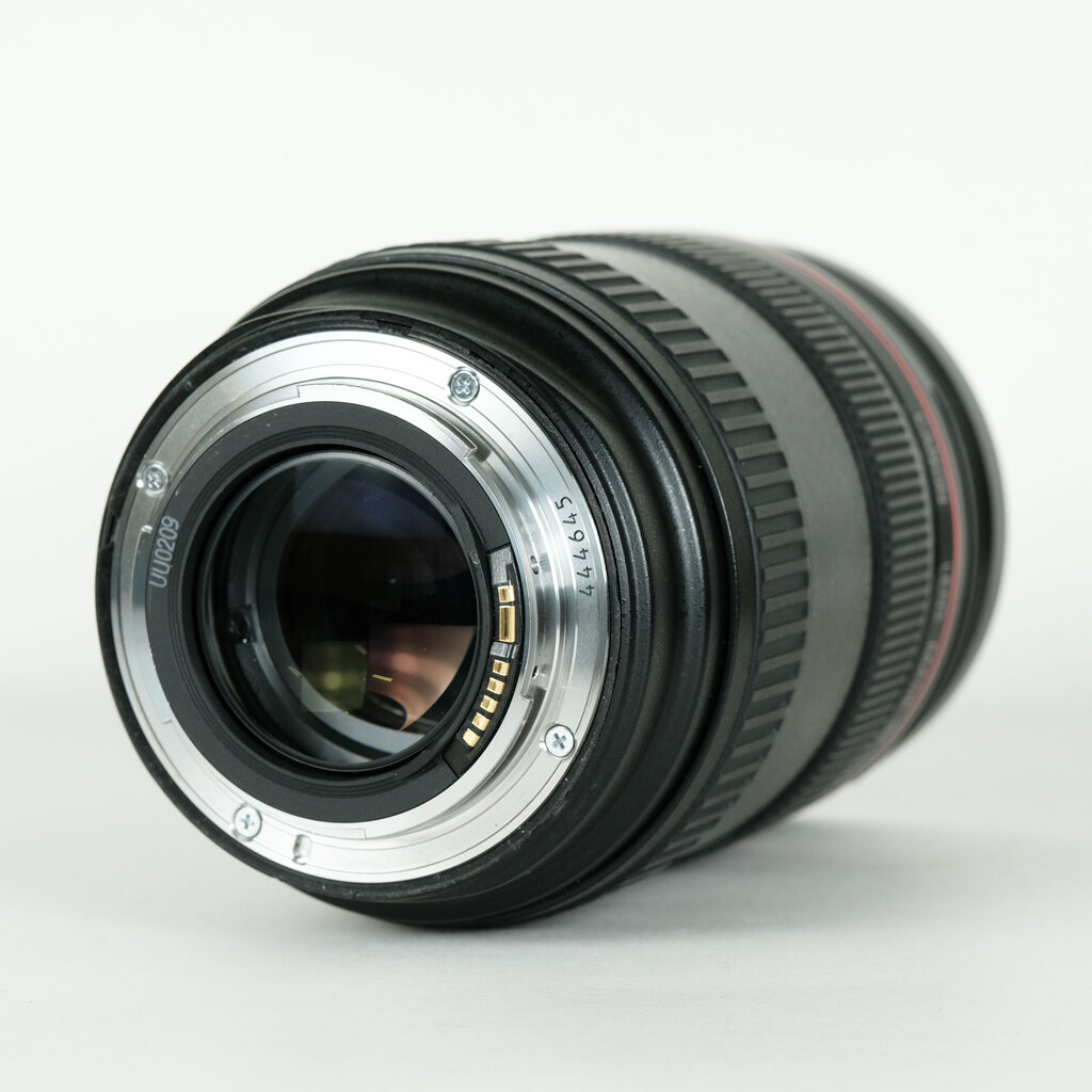 Canon EF24-70mm F2.8L USM Canon EF24-70mm F2.8L USM
