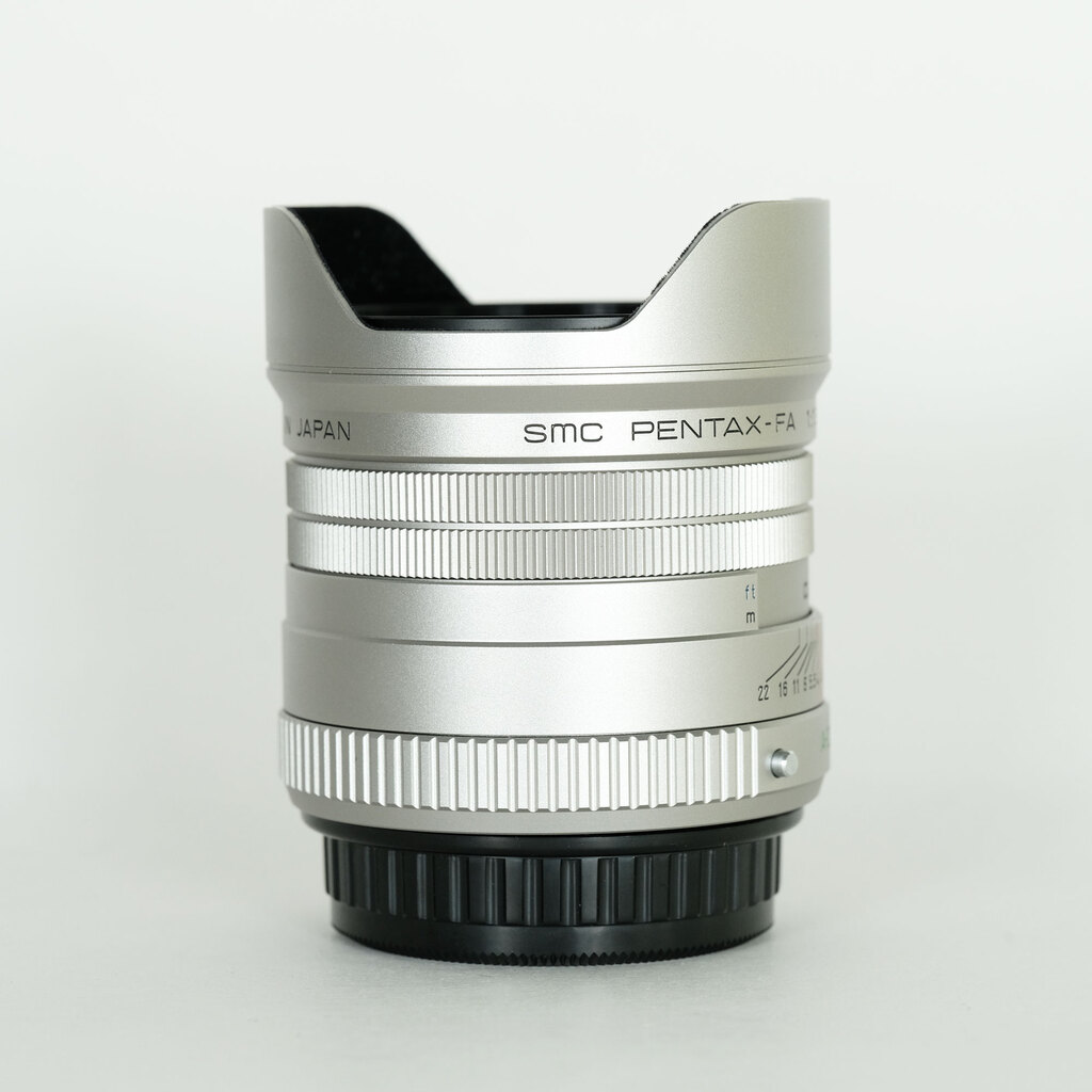 PENTAX FA31mm F1.8 AL Limited シルバーの出品 | ONE SCENE