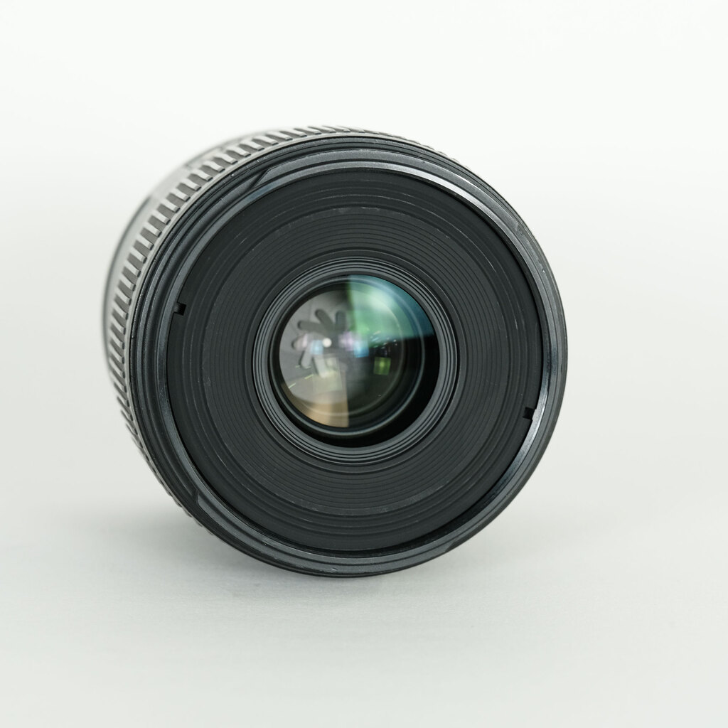 Nikon AF-S Micro NIKKOR 60mm f/2.8G ED Nikon AF-S Micro NIKKOR 60mm f/2.8G ED