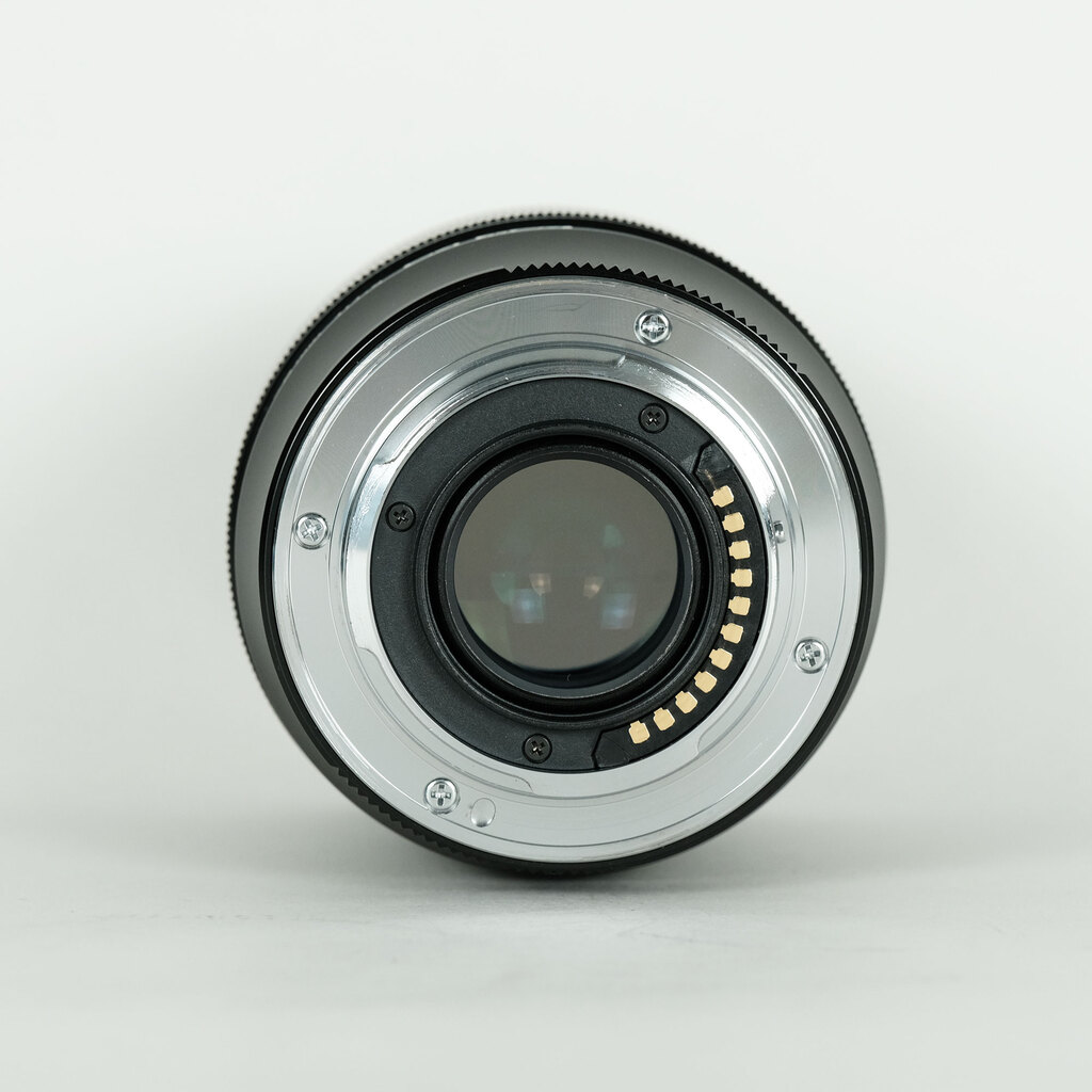 OLYMPUS M.ZUIKO DIGITAL ED 75mm F1.8 OLYMPUS M.ZUIKO DIGITAL ED 75mm F1.8