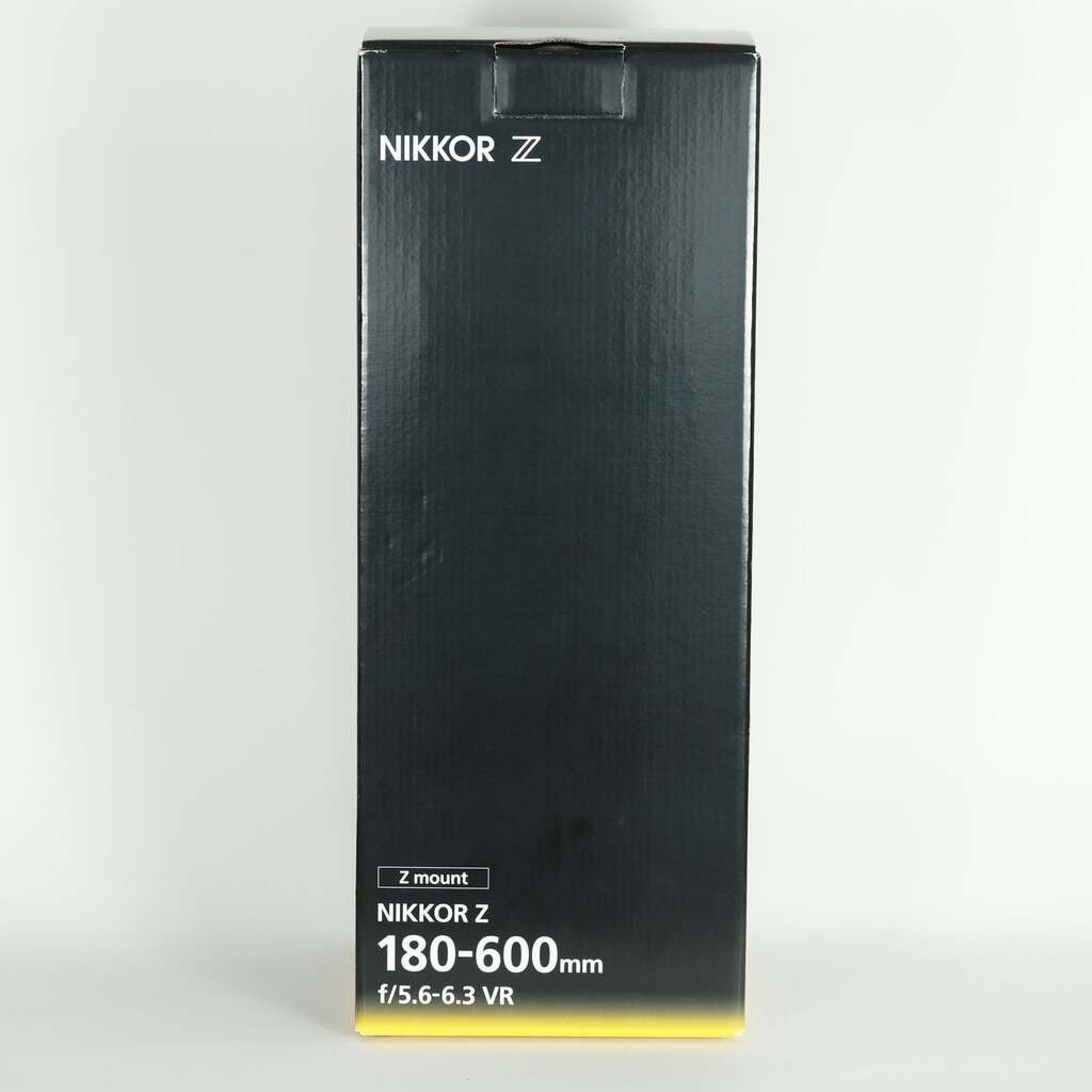 Nikon NIKKOR Z 180-600mm f/5.6-6.3 VR Nikon NIKKOR Z 180-600mm f/5.6-6.3 VR