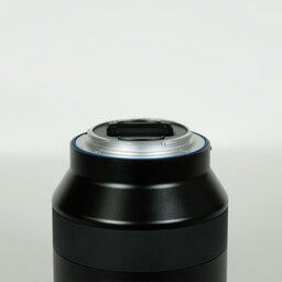 Carl Zeiss Batis 2/40 CF [ソニーE用]