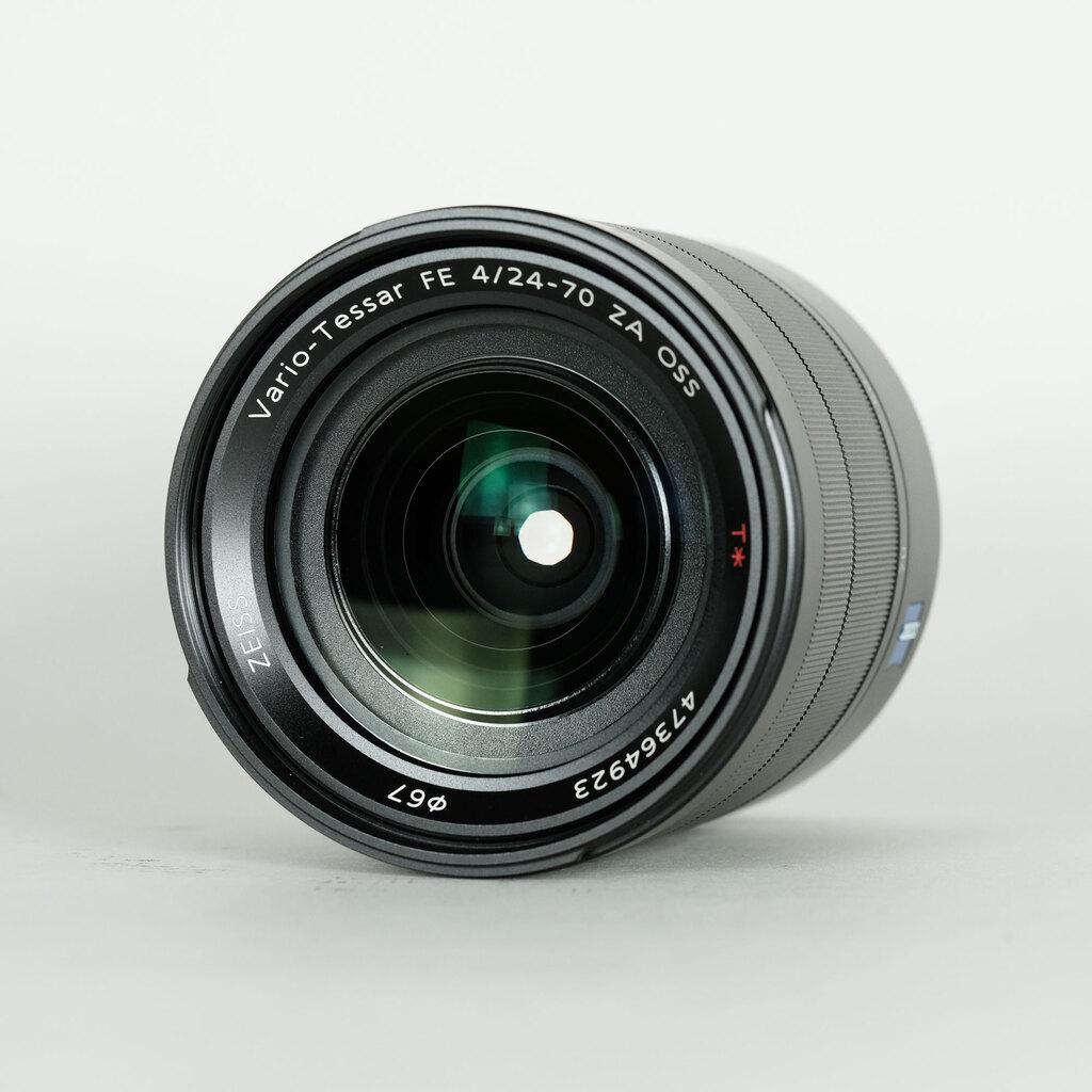 SONY Vario-Tessar T* FE 24-70mm F4 ZA OSS SEL2470Z SONY Vario-Tessar T* FE 24-70mm F4 ZA OSS SEL2470Z