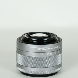Canon EF-M15-45mm F3.5-6.3 IS STM Canon EF-M15-45mm F3.5-6.3 IS STM
