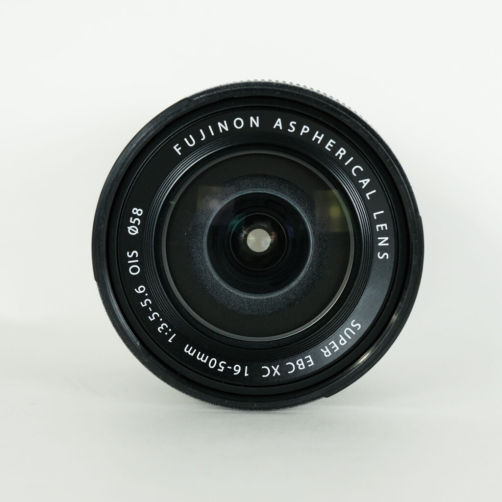 FUJIFILM フジノン XC16-50mm F3.5-5.6 OIS シルバー FUJIFILM フジノン XC16-50mm F3.5-5.6 OIS シルバー