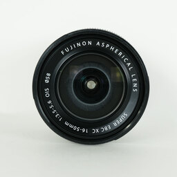 FUJIFILM フジノン XC16-50mm F3.5-5.6 OIS シルバー FUJIFILM フジノン XC16-50mm F3.5-5.6 OIS シルバー
