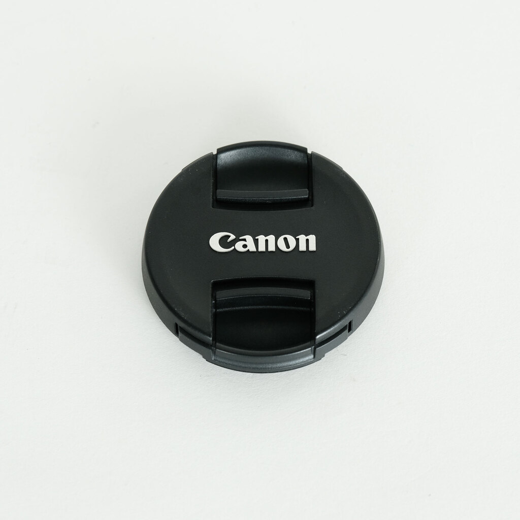Canon RF35mm F1.8 MACRO IS STM