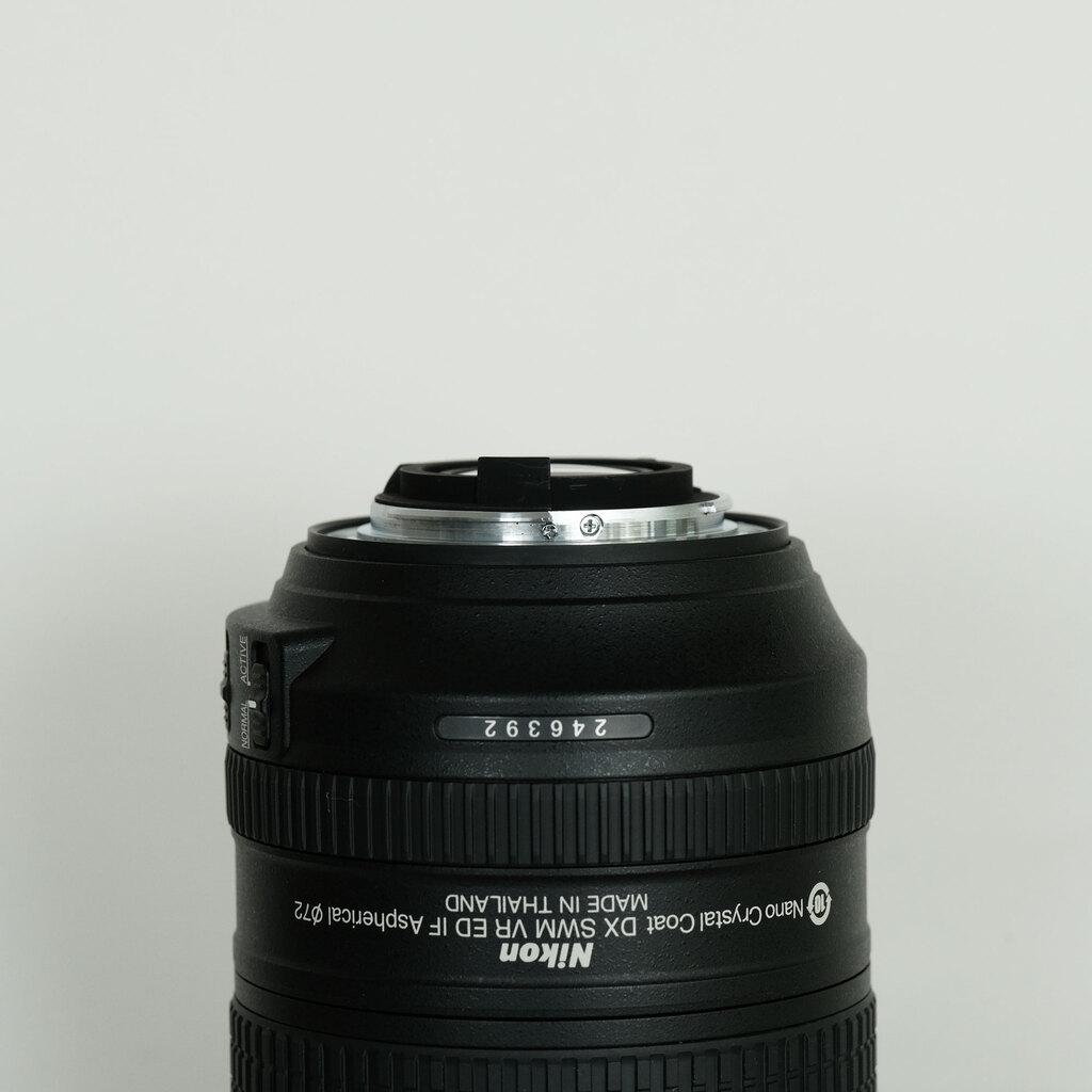 Nikon AF-S DX NIKKOR 16-80mm f/2.8-4E ED VR Nikon AF-S DX NIKKOR 16-80mm f/2.8-4E ED VR