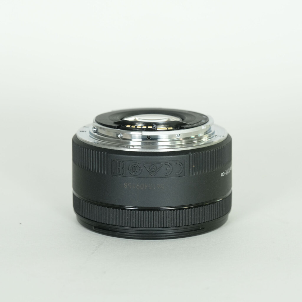 Canon EF50mm F1.8 STM Canon EF50mm F1.8 STM