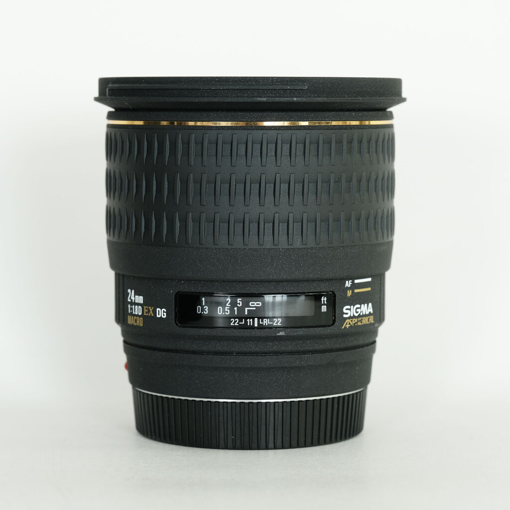 SIGMA AF 24mm F1.8 EX DG ASPH MACRO (ソニーA用) SIGMA AF 24mm F1.8 EX DG ASPH MACRO (ソニーA用)