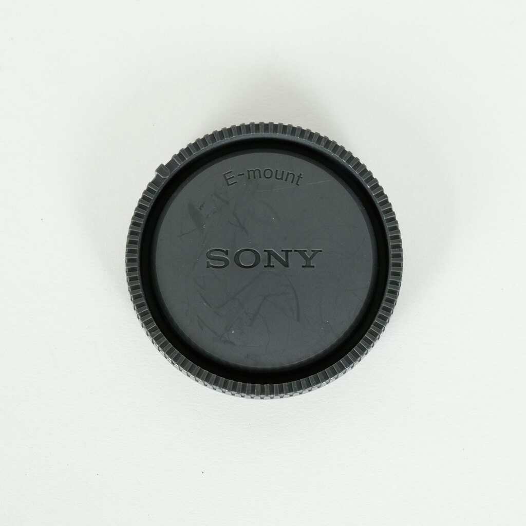 SONY FE 85mm F1.8 SEL85F18