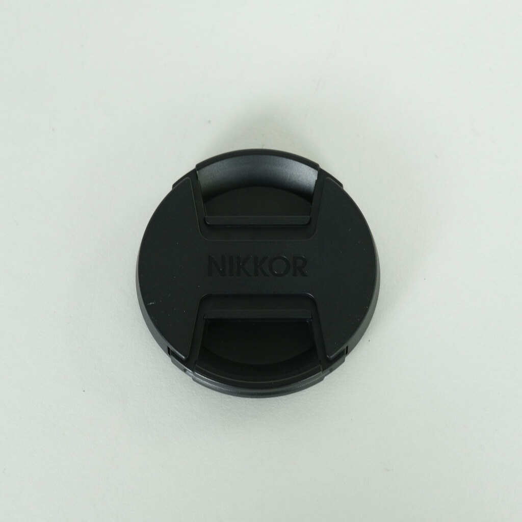 Nikon NIKKOR Z DX 18-140mm f/3.5-6.3 VR Nikon NIKKOR Z DX 18-140mm f/3.5-6.3 VR