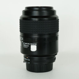 Nikon AF 105mm F2.8D マイクロ Nikon AF 105mm F2.8D マイクロ