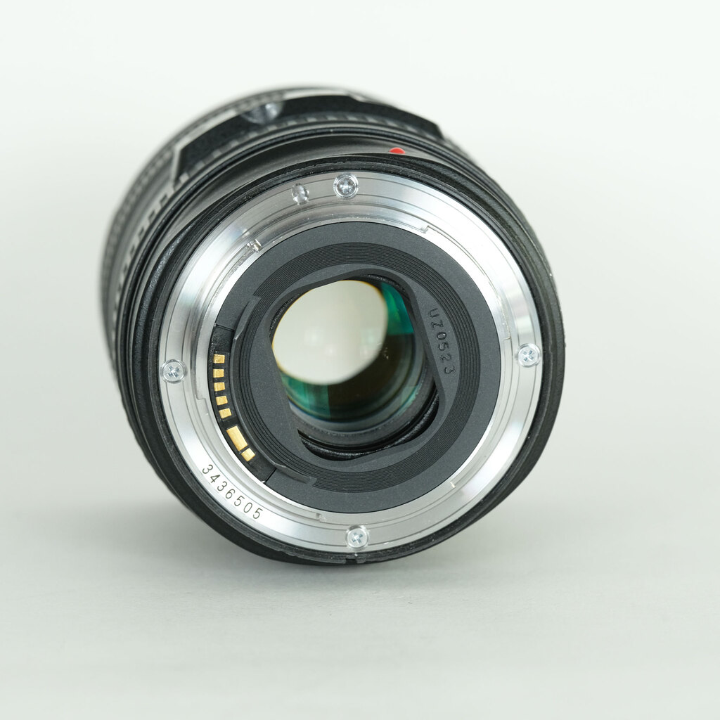 Canon EF24-105mm F4L IS USM Canon EF24-105mm F4L IS USM