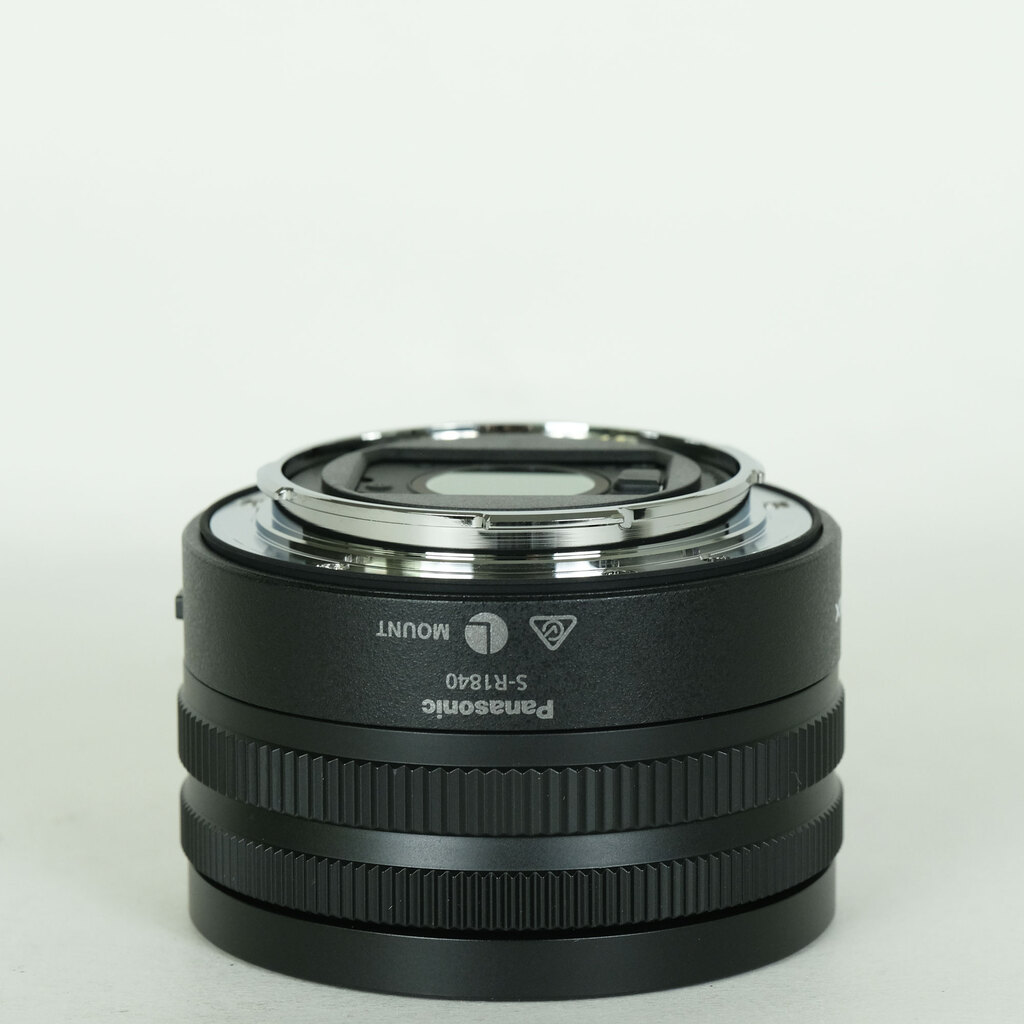 Panasonic LUMIX S 18-40mm F4.5-6.3 Panasonic LUMIX S 18-40mm F4.5-6.3