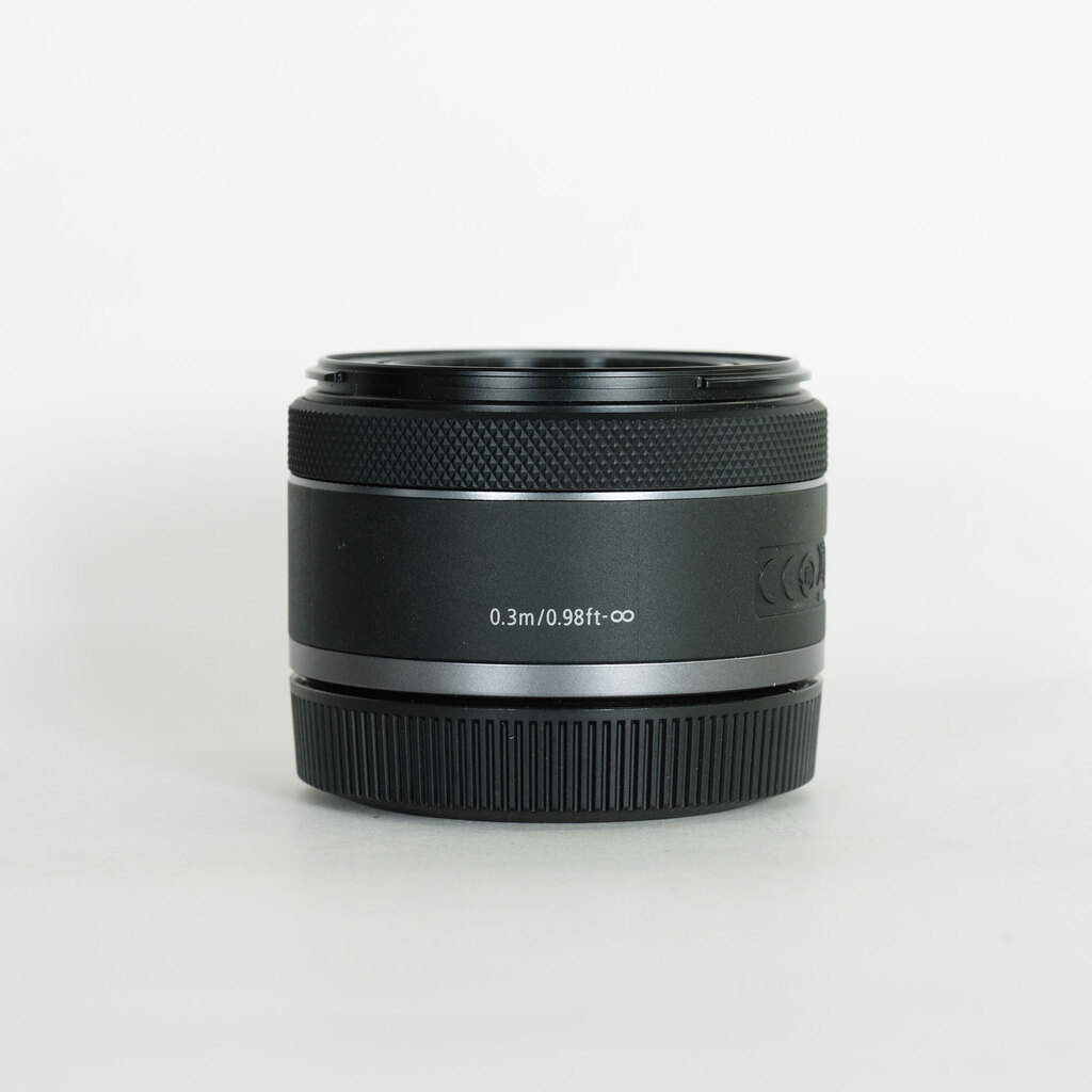 Canon RF50mm F1.8 STM Canon RF50mm F1.8 STM