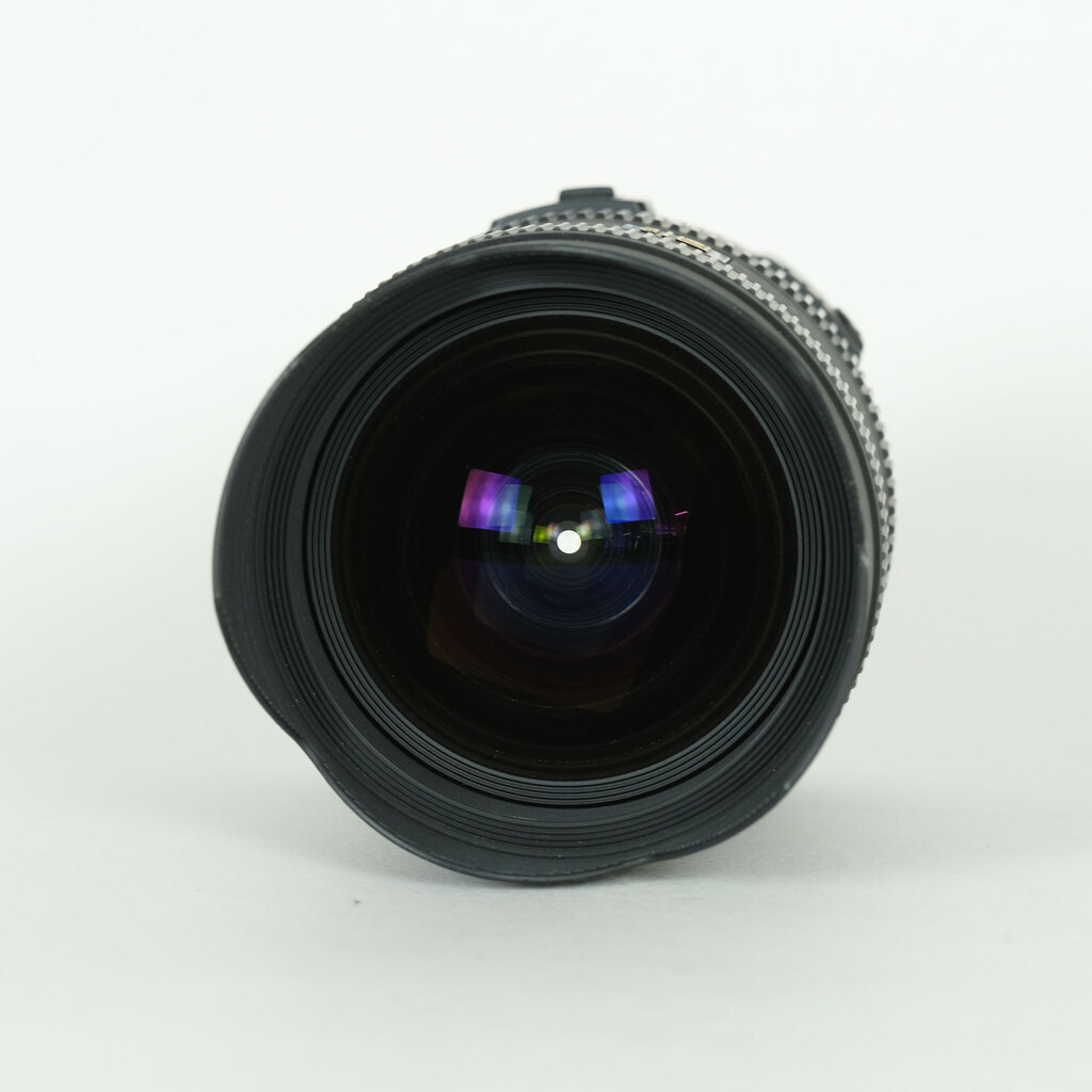 SIGMA 8-16mm F4.5-5.6DC HSM (キヤノンEF用)