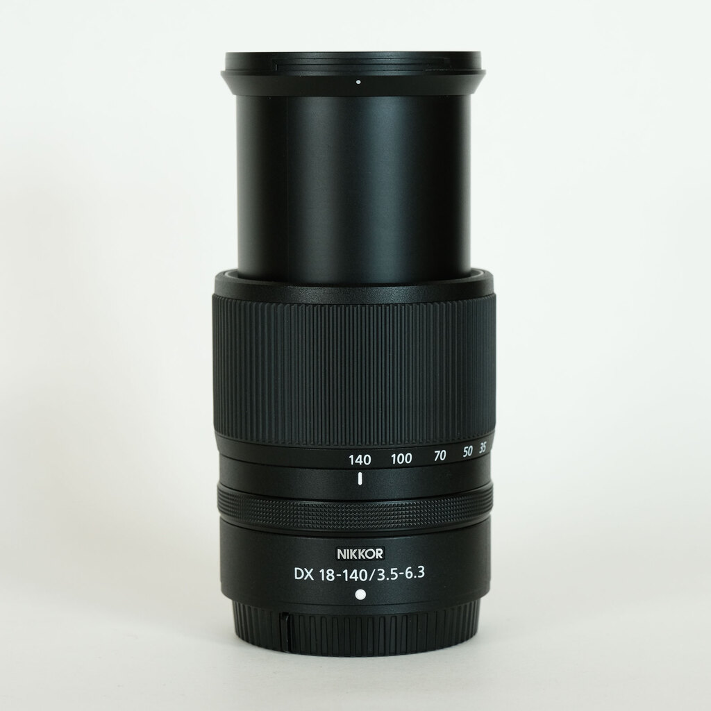 Nikon NIKKOR Z DX 18-140mm f/3.5-6.3 VR Nikon NIKKOR Z DX 18-140mm f/3.5-6.3 VR