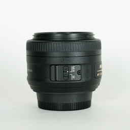 Nikon AF-S DX NIKKOR 35mm f/1.8G