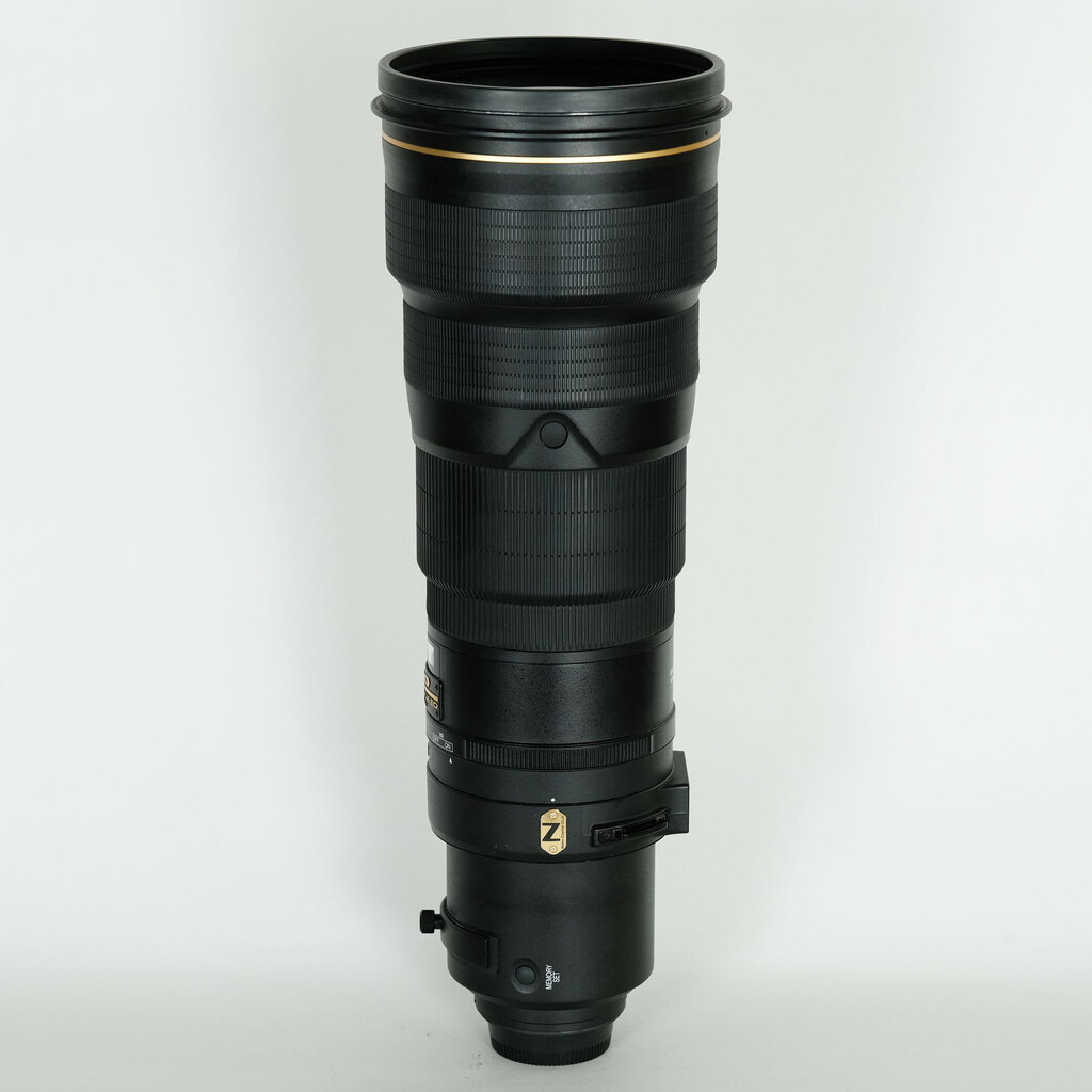 Nikon AF-S NIKKOR 500mm F4 G ED VR Nikon AF-S NIKKOR 500mm F4 G ED VR