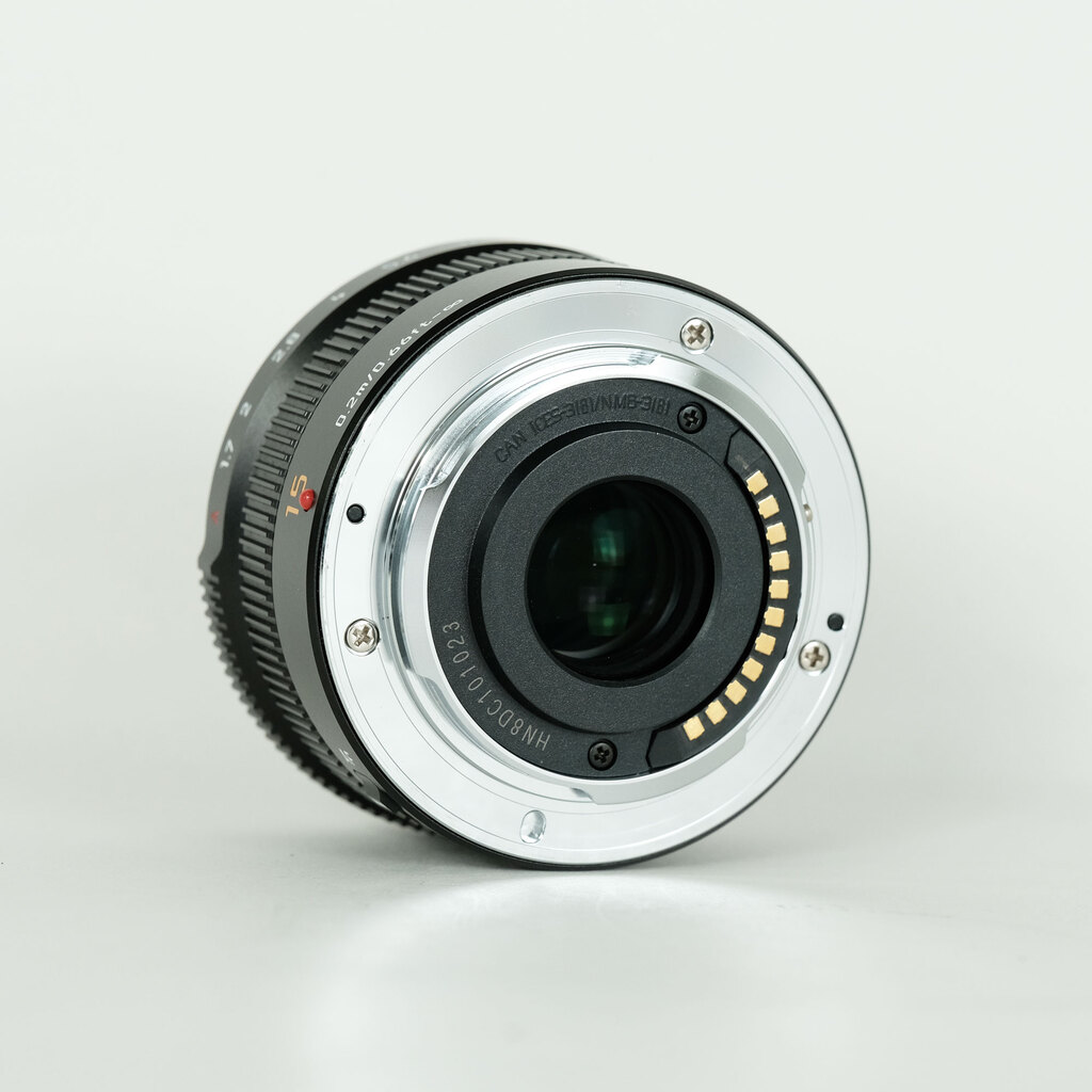 Panasonic LEICA DG SUMMILUX 15mm F1.7 ASPH. Panasonic LEICA DG SUMMILUX 15mm F1.7 ASPH.