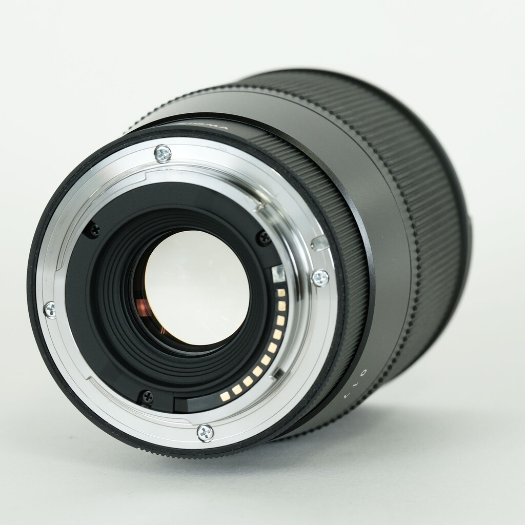 SIGMA 16mm F1.4 DC DN 単焦点レンズ ソニー用 / 美品 SIGMA 16mm F1.4 DC DN｜Contemporary [ソニーE用]の出品 | ONE