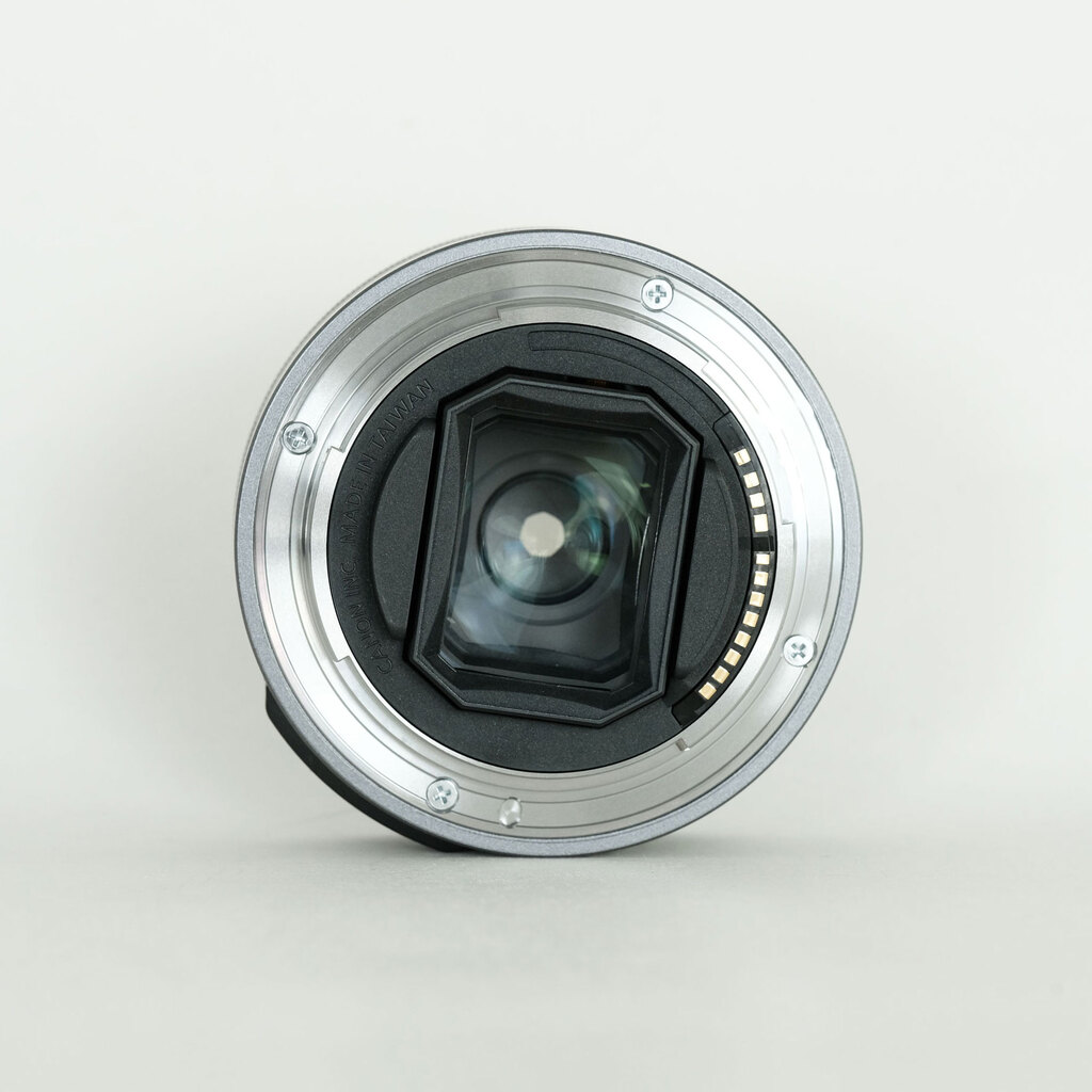 Canon RF28mm F2.8 STM Canon RF28mm F2.8 STM