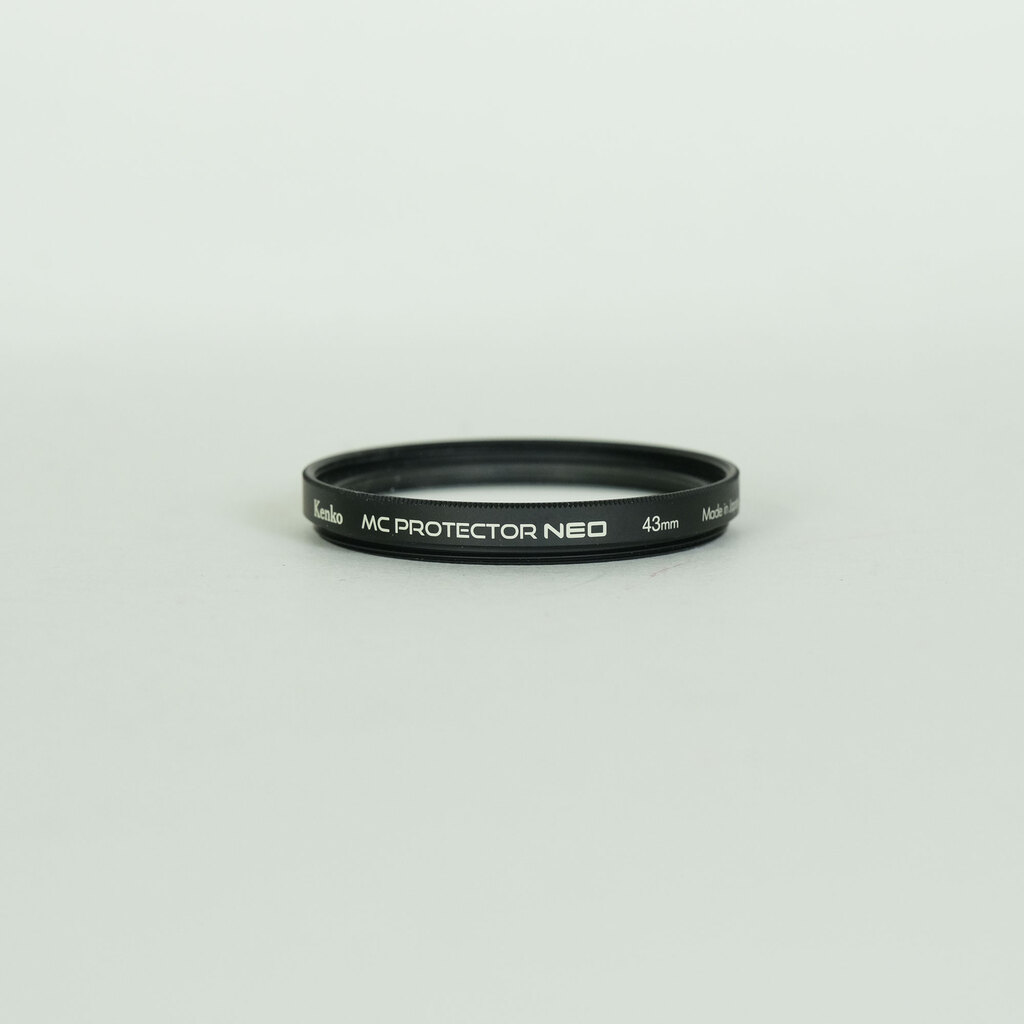 Canon EF-M22mm F2 STM