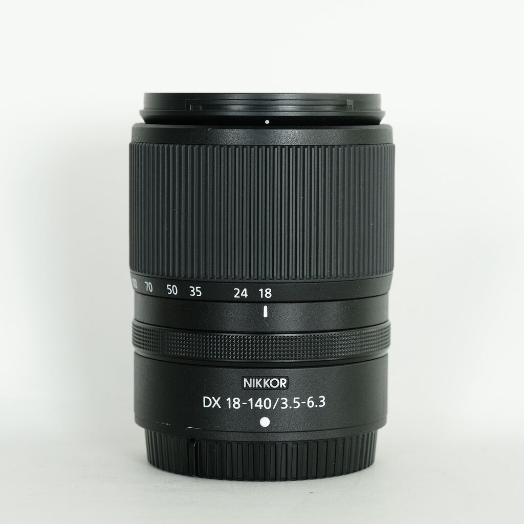 Nikon NIKKOR Z DX 18-140mm f/3.5-6.3 VR Nikon NIKKOR Z DX 18-140mm f/3.5-6.3 VR