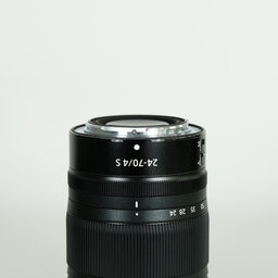 Nikon NIKKOR Z 24-70mm f/4 S Nikon NIKKOR Z 24-70mm f/4 S