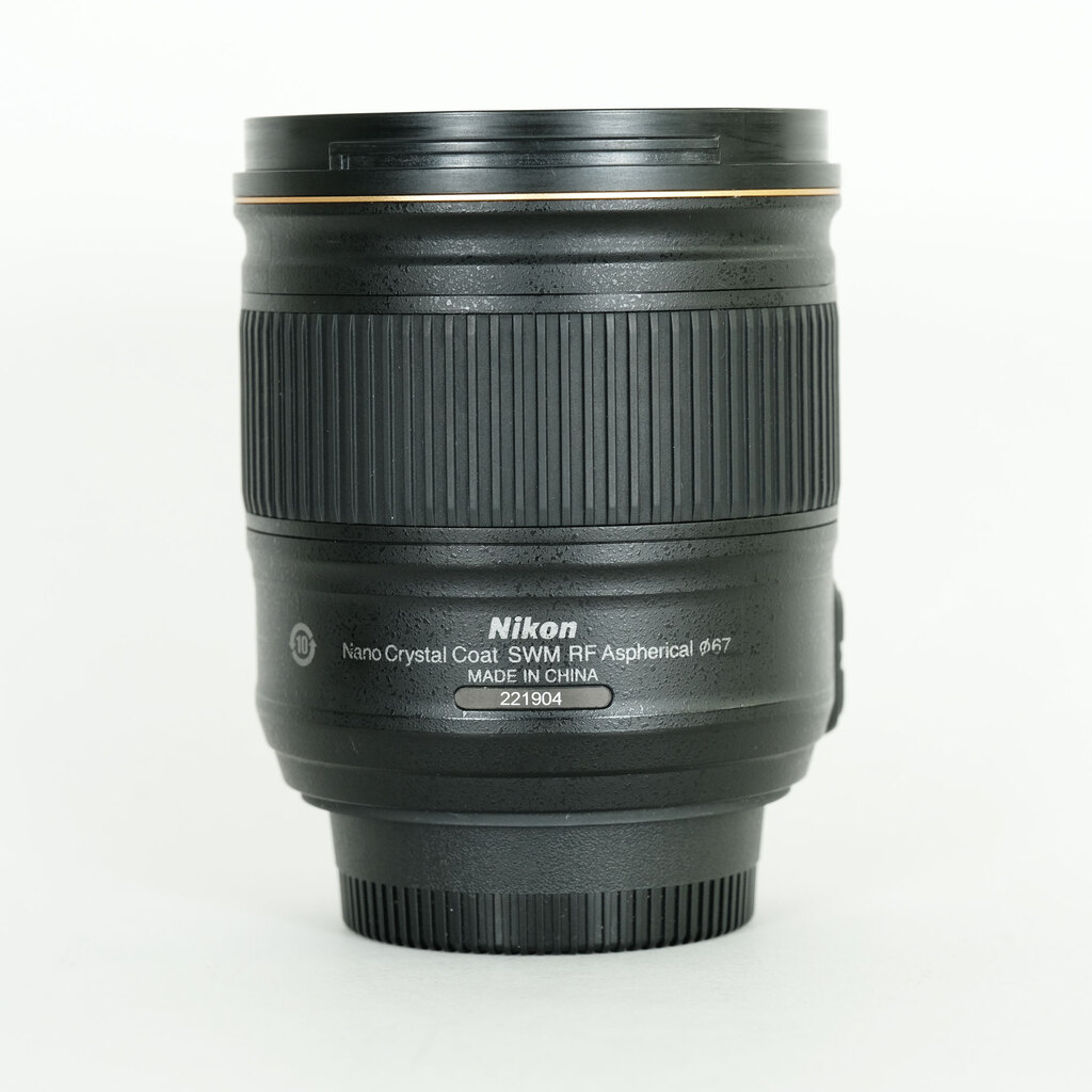 Nikon AF-S NIKKOR 28mm f/1.8G Nikon AF-S NIKKOR 28mm f/1.8G