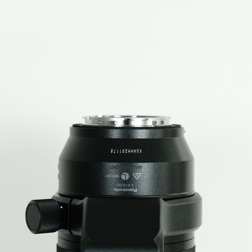 Panasonic LUMIX S PRO 70-200mm F4 O.I.S. Panasonic LUMIX S PRO 70-200mm F4 O.I.S.