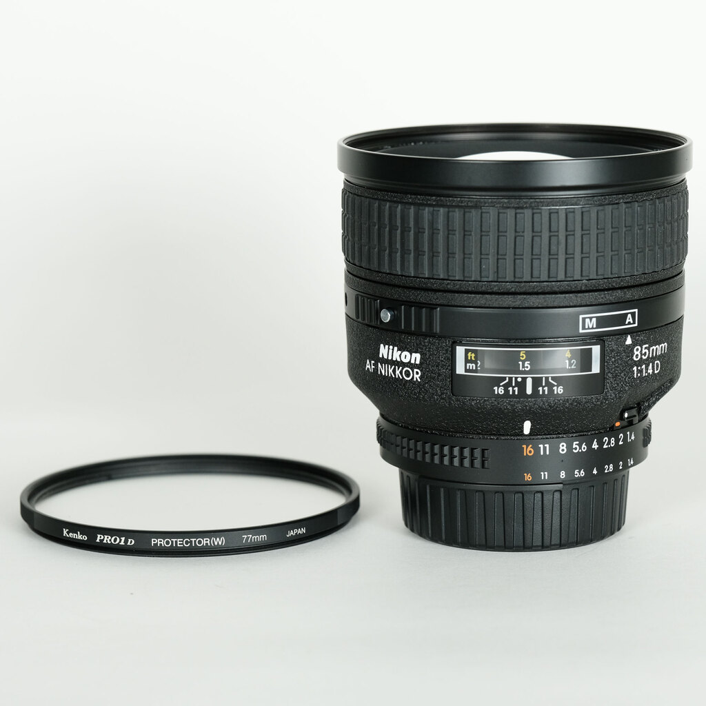 Nikon Ai AF Nikkor 85mm F1.4D IF Nikon Ai AF Nikkor 85mm F1.4D IF