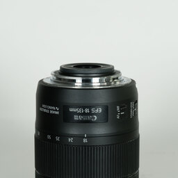 Canon EF-S18-135mm F3.5-5.6 IS USM