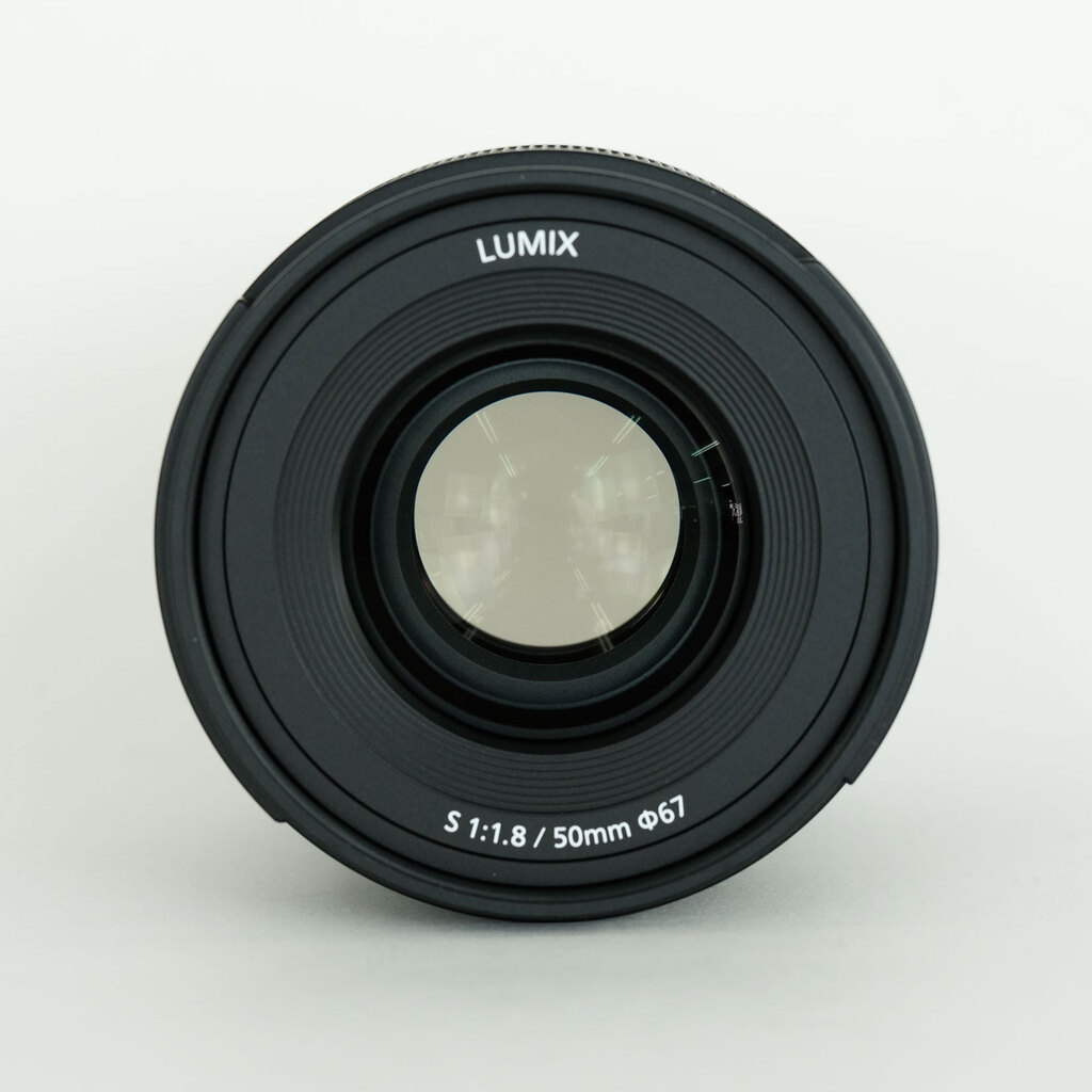 Panasonic LUMIX S 50mm F1.8 Panasonic LUMIX S 50mm F1.8