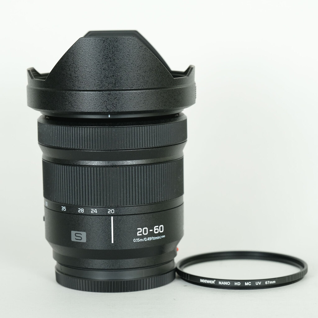 Panasonic LUMIX S 20-60mm F3.5-5.6 Panasonic LUMIX S 20-60mm F3.5-5.6