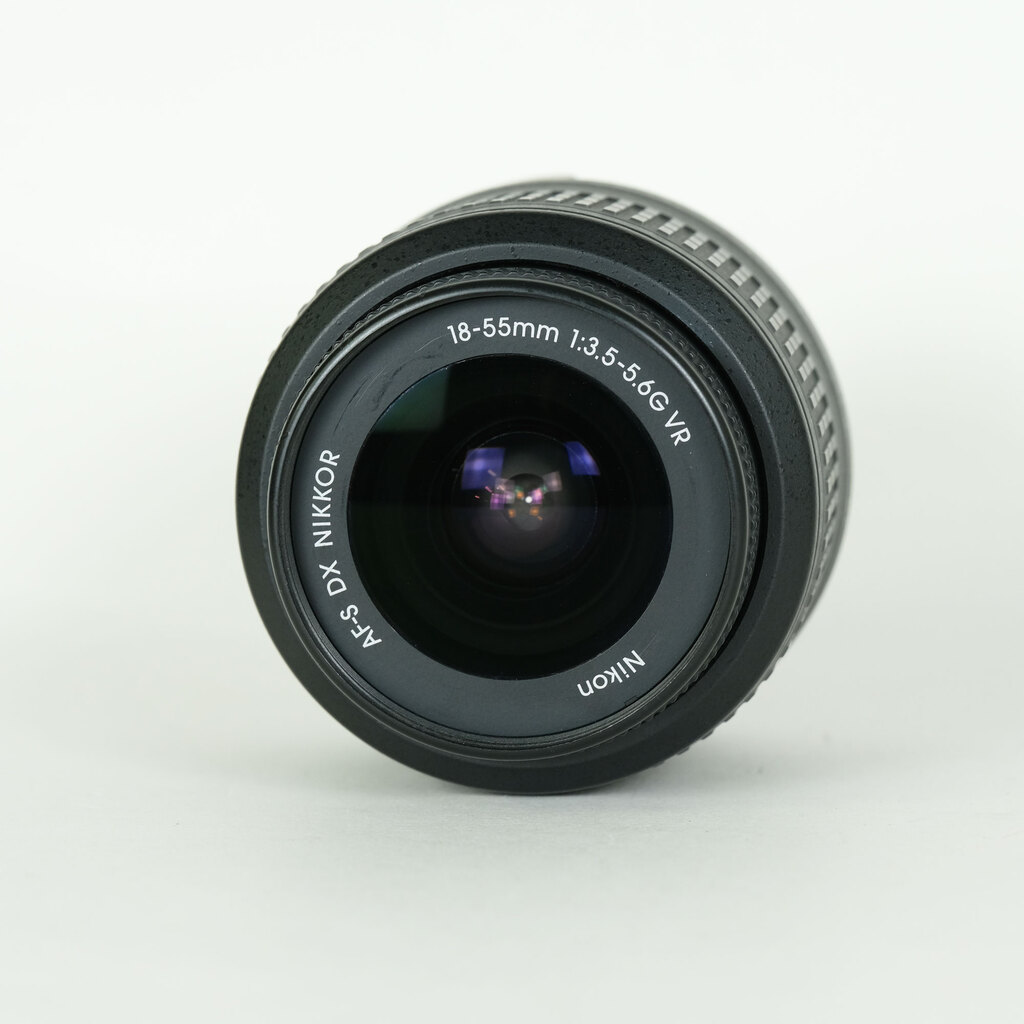 Nikon AF-S DX NIKKOR 18-55mm F3.5-5.6 G VR