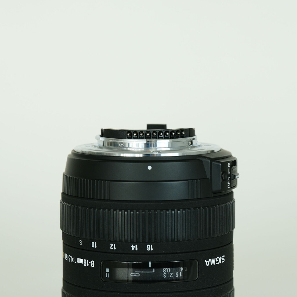 SIGMA 8-16mm F4.5-5.6DC HSM (ニコンF用) SIGMA 8-16mm F4.5-5.6DC HSM (ニコンF用)