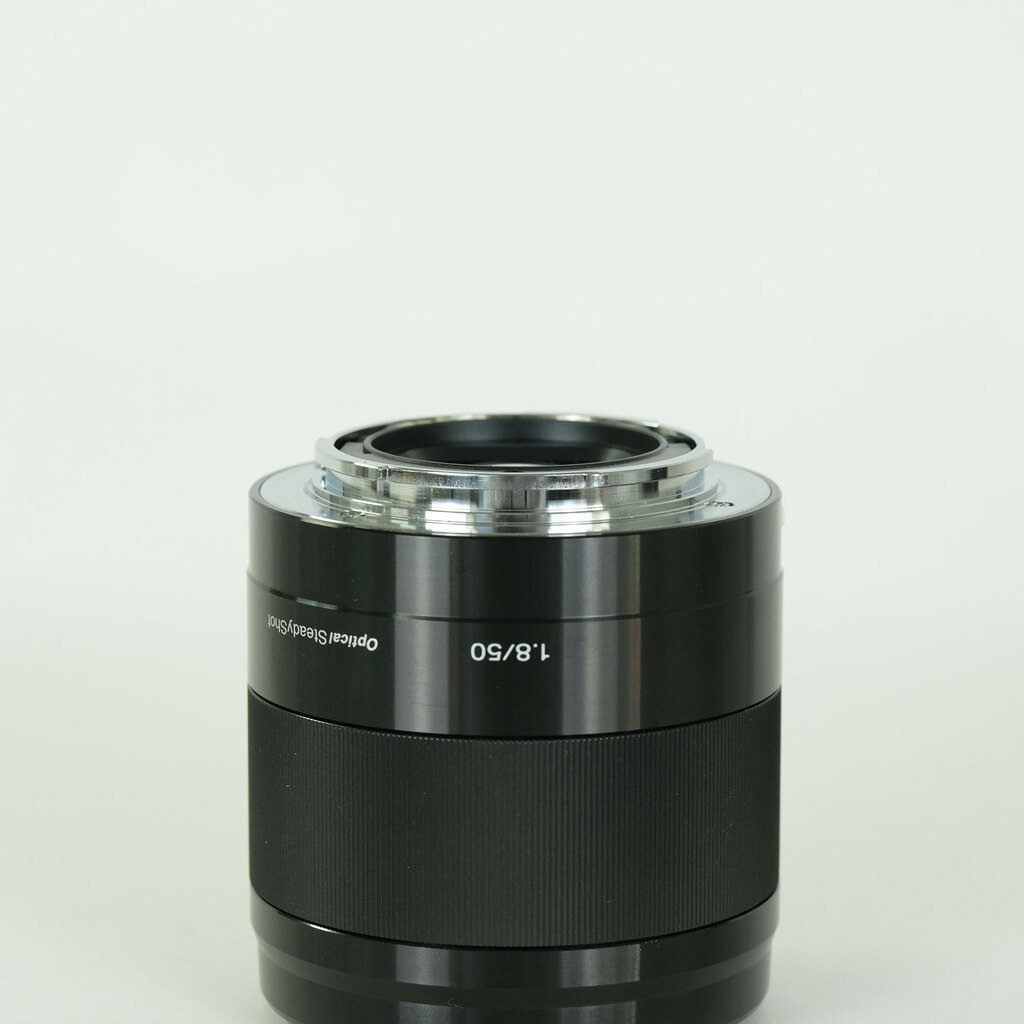 SONY E 50mm F1.8 OSS SEL50F18