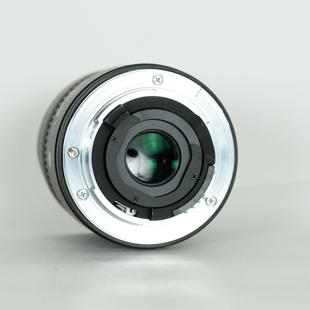 Nikon AF DX Fisheye-Nikkor 10.5mm F2.8G ED Nikon AF DX Fisheye-Nikkor 10.5mm F2.8G ED