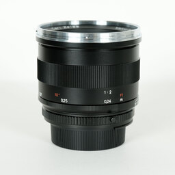Carl Zeiss Makro Planar T* 2/50 ZF.2 [ニコンF用]