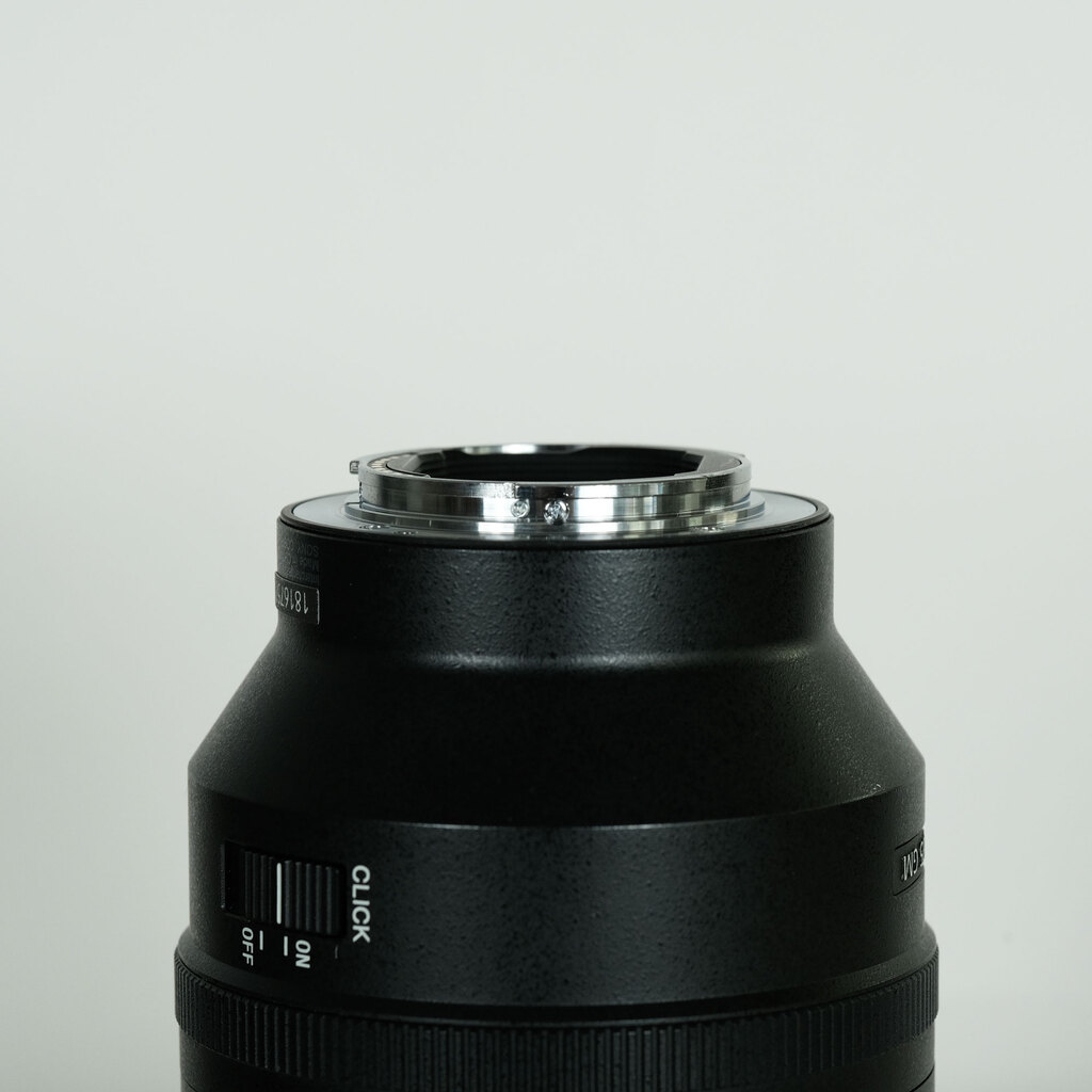 【値下げ・美品】FE 135mm F1.8 GM レンズ SONY FE 135mm F1.8 GM SEL135F18GMの出品 | ONE SCENE（ワン