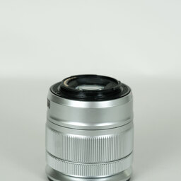 FUJIFILM フジノン XC16-50mm F3.5-5.6 OIS シルバー FUJIFILM フジノン XC16-50mm F3.5-5.6 OIS シルバー