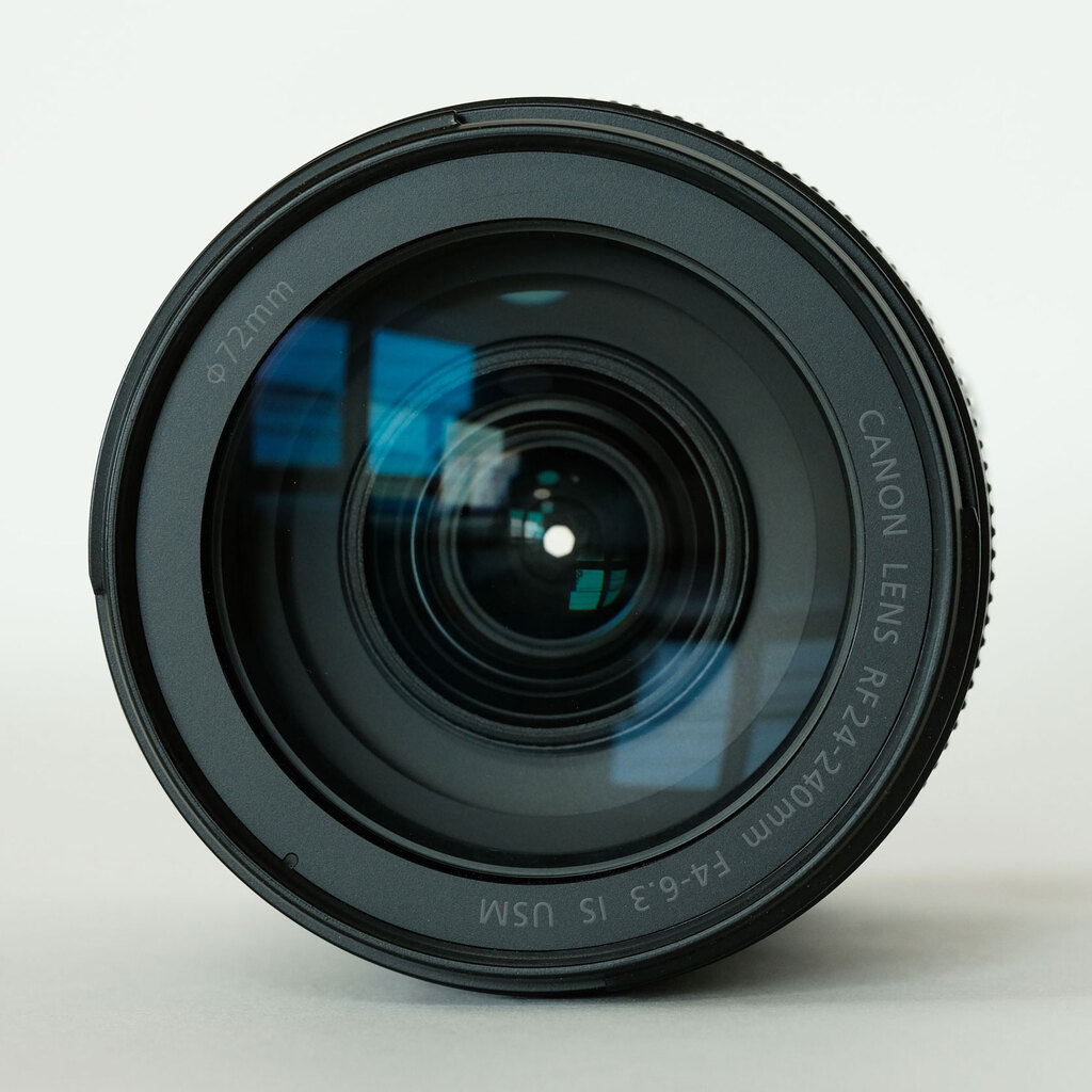 Canon RF24-240mm F4-6.3 IS USM Canon RF24-240mm F4-6.3 IS USM